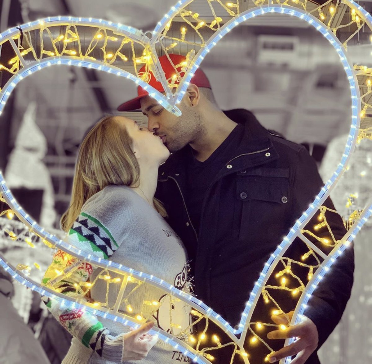 Love is in the air ❤️ 

Happy Valentine's Day, everyone! Who has plans with that special someone?

📸  kionimarie on IG
#LumazeSeattle #BeLumazed