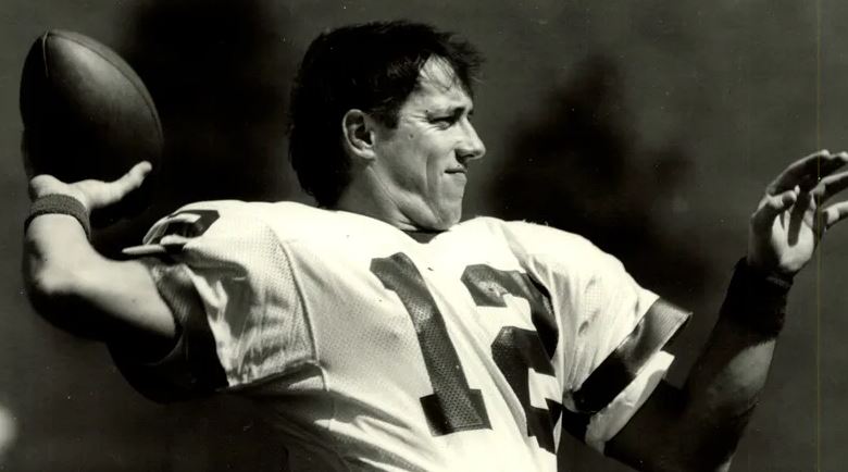 Happy birthday to this guy, who turns the big 6-0 today. Jim Kelly through the years:  
