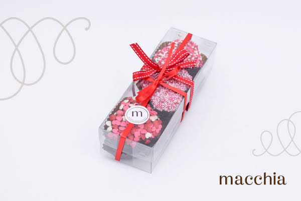 DramaticArrow's tweet image. Kotori, feliz día de San Valentín ✨ Espero que estos chocolates sean de tu agrado @thecutebirdie muchas gracias por brindarme tu amistad como todos los años.