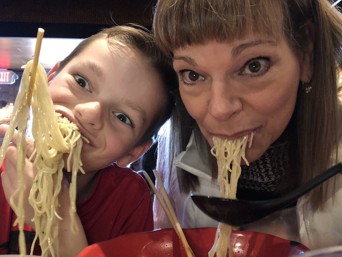 dmarkavage's tweet photo. @JinyaRamenBar Valentine date fun! #WhatsYourSlurpGame https://t.co/xGMicDauZU