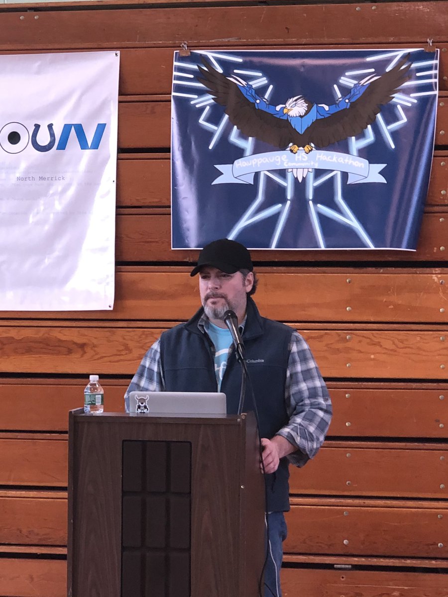 mrhufnagel's tweet image. Thank you @kid_OYO @CanUCode and everyone involved for organizing and running a wonderful day of coding for LI students. Congratulations to all teams involved. #codeconquest