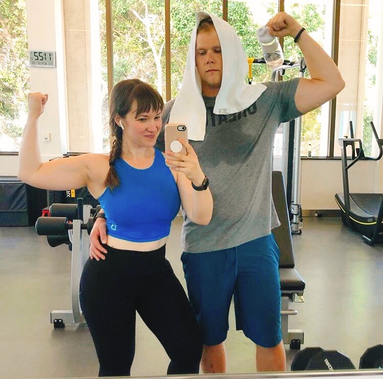 aquaviewellness's tweet photo. Happy Valentine's Day! Couples who train together, stay together. 💪 ❤️  PC: @painfreekitchen
#valentinesday #traintogether #staytogether #sandiegoliving #aquavie #aquaviewellness #aquaviefitness #SanDiego
#WellnessElevated #sdfitness #sdfitfam #sandiegofit #couplegoals https://t.co/UZdsOZUAs1