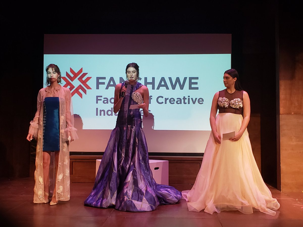 PresFanshaweC's tweet photo. Fabulous visit to the Faculty of Creative Industries this morning - thanks for spectacular presentations! @FanshaweCollege @FanshaweSDPA @fanshawetourism #fanshawe School of Contemporary Media and School of Design @fanshawesu @fanshawealumni https://t.co/RAPpXRL8Tp