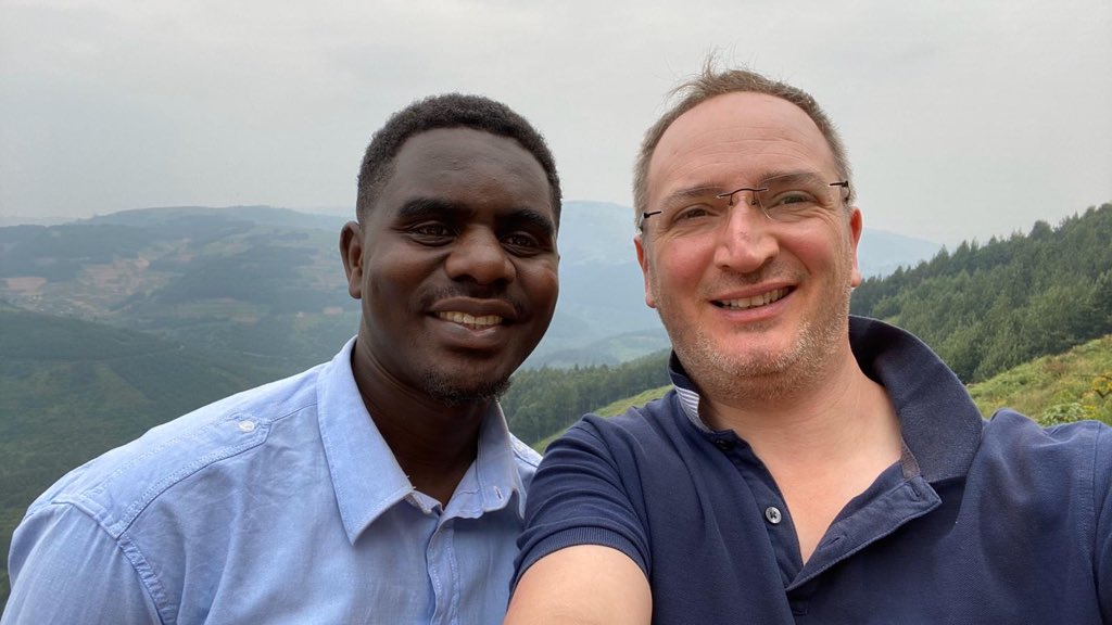 NoBarriersFdn's tweet photo. We’re really proud to be a mission partner of @stjamesemmanuel. Today Rev Nick visited God’s Grace School in Uganda where we built 3 classrooms last year. Thanks to St James we’ll be building at a lot more schools in the years ahead! https://t.co/ZzLNeOSsAz