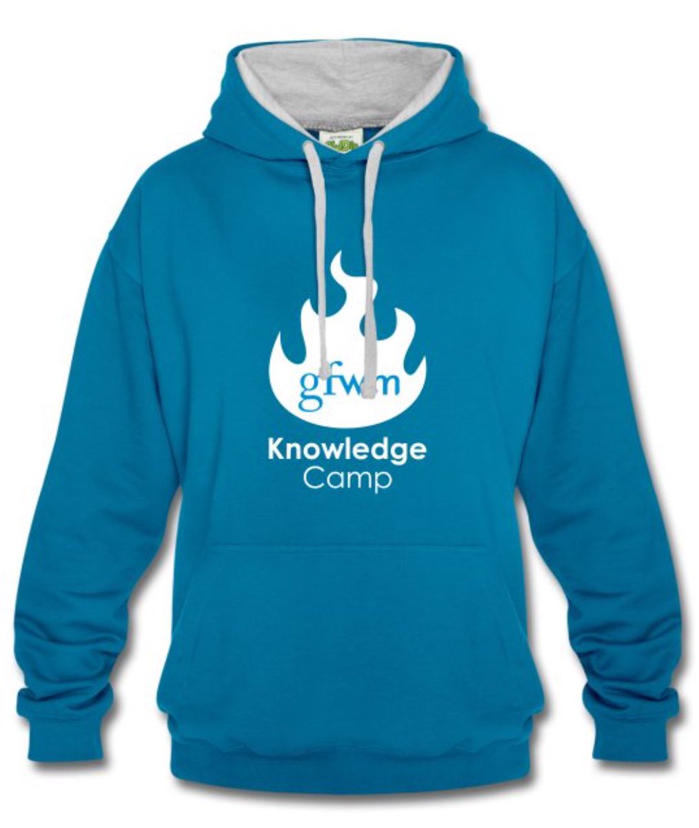 ewingo13's tweet photo. @AZedelmaier @wolicorns 🤔Hab mir noch überlegt welchen Hoody ich anziehen soll.
Den #clc19ko Hoody der #CorporateLearning Community oder den #Hoody des @GfWM_KnowCamp
Der #gkc19 Hoody hat dann auch gewonnen, hat besser zu meinen Folien gepasst 😅 🟦 #bluemangroup 😄
#cl2025 #krasseherde #HRTN8 https://t.co/mUgOcMMfa5