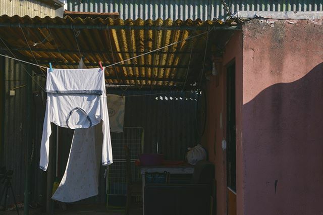 Enjoying some earthy tones with sunny highlights. 🧶🌻🥦🍇🥃⁠
#inspirationiseverywhere #earthytonesv#colourinspiration #letinthecolour #pink #sunshine #interiorinspiration ift.tt/3bNtL1g