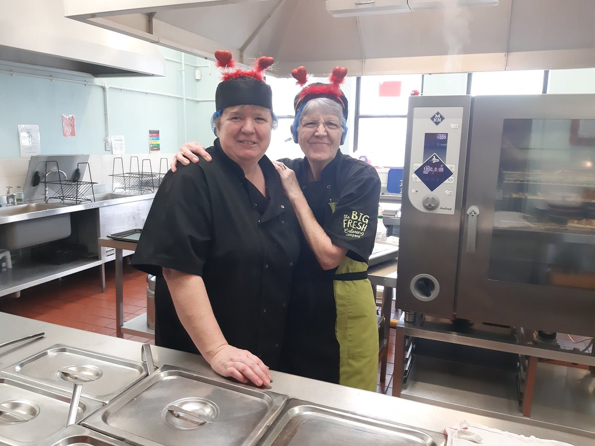 traceysmart2's tweet photo. Feeling the love at palmerston primary today.❤ https://t.co/JK47QqInJ5