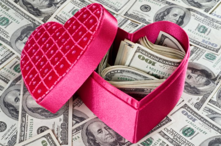 LearnSomeDaily's tweet image. Americans are expected to spend $27.4 billion on Valentine’s Day this year #FridayFacts