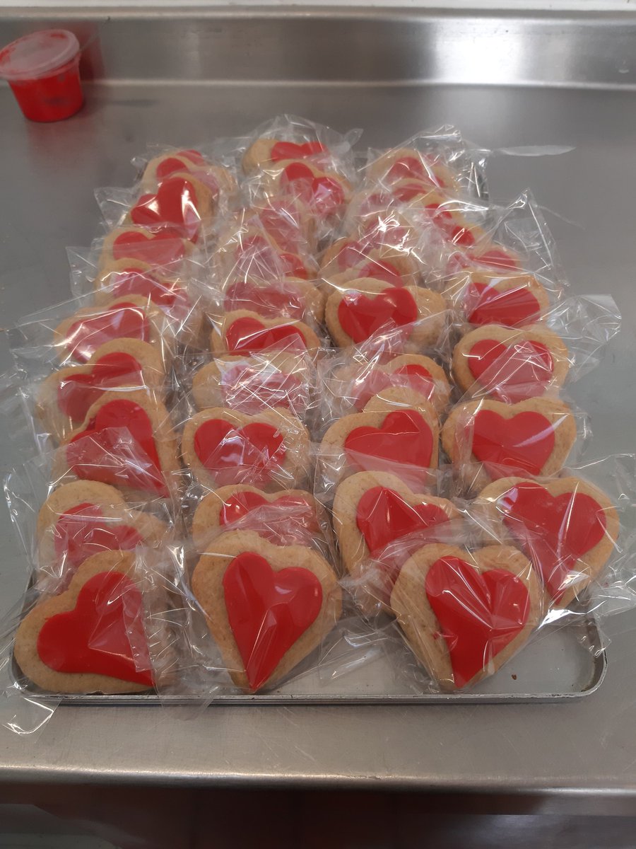 traceysmart2's tweet photo. Feeling the love at palmerston primary today.❤ https://t.co/JK47QqInJ5