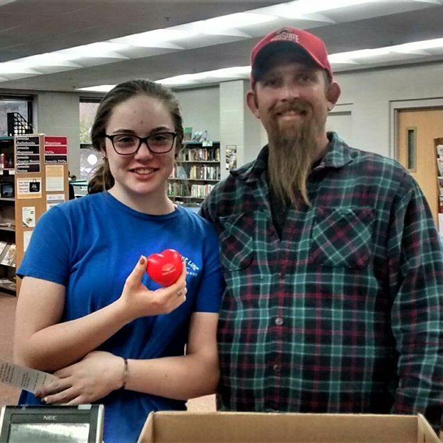 Tegan, who goes to our #HuntingtonBranchLibrary, completed all 5 activities in the #LoveYourLibrary winter reading program. One grand prize will be given for each age level: Kids, Teens and Adults. 
Go to CRCPL.org/LYL to read more about it a… ift.tt/2V34J8v