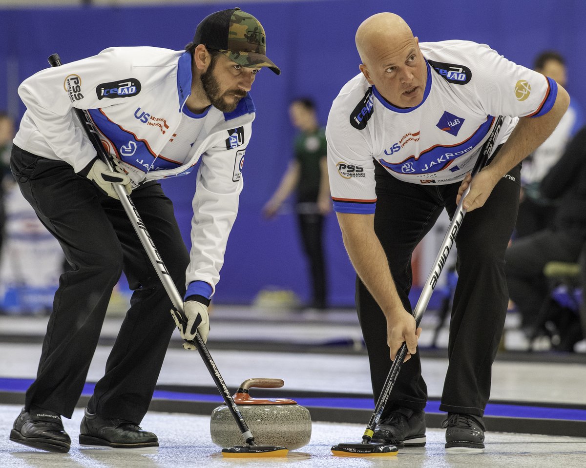 usacurl's tweet image. It’s playoff day at U.S. Nationals!

Coming up live at 2:00 pm (CST), @12thEndSports will bring you live coverage of the three page playoff games.

@TeamRothUSA v @TeamJSinclair 

Team Sinnett v @TeamMaerki 
@TeamShuster v @TeamRuohonen 

Watch live: teamusa.org/USA-Curling/we…