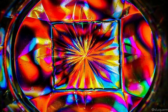 Seanluman's tweet image. Kaleidoscope  #photoelasticity #colors #abstractart #stockphotography #sonyalpha ift.tt/2HmcaPS