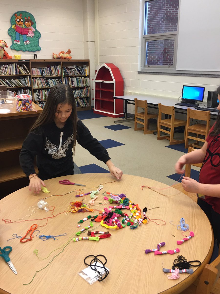 CounselingJess's tweet photo. Wildcat club day fun! 
#wcpssuccess
#WCPSSupt https://t.co/dargfxkJIP