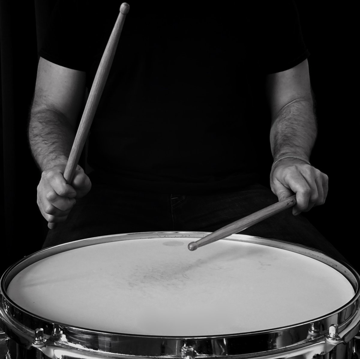 mattdudleydrums's tweet image. Just launched my new book &apos;Beginning Exercises For Building Hand Technique&quot; on amazon! Get the kindle version and have it on all your devices, or buy the paperback so you can write in it and have the physical copy!

amazon.com/Matt-Dudley/e/…

#drumbook #drumlessons #handtechnique