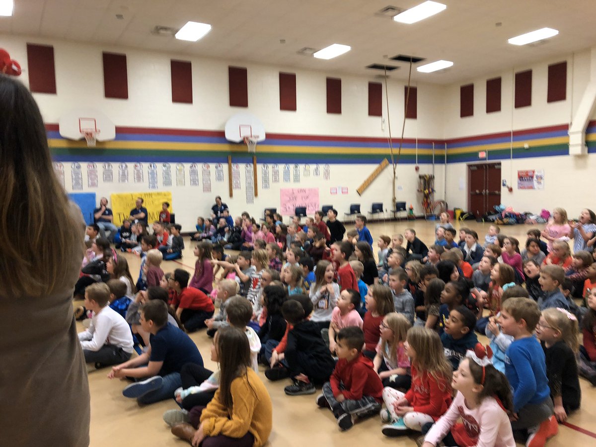 SJLappi's tweet photo. It’s all food, fun and games at our Math-a-Thon Celebration! So proud of our kids for all their hard work!!😊
#FTESOAR4 https://t.co/86wjxE6NAW