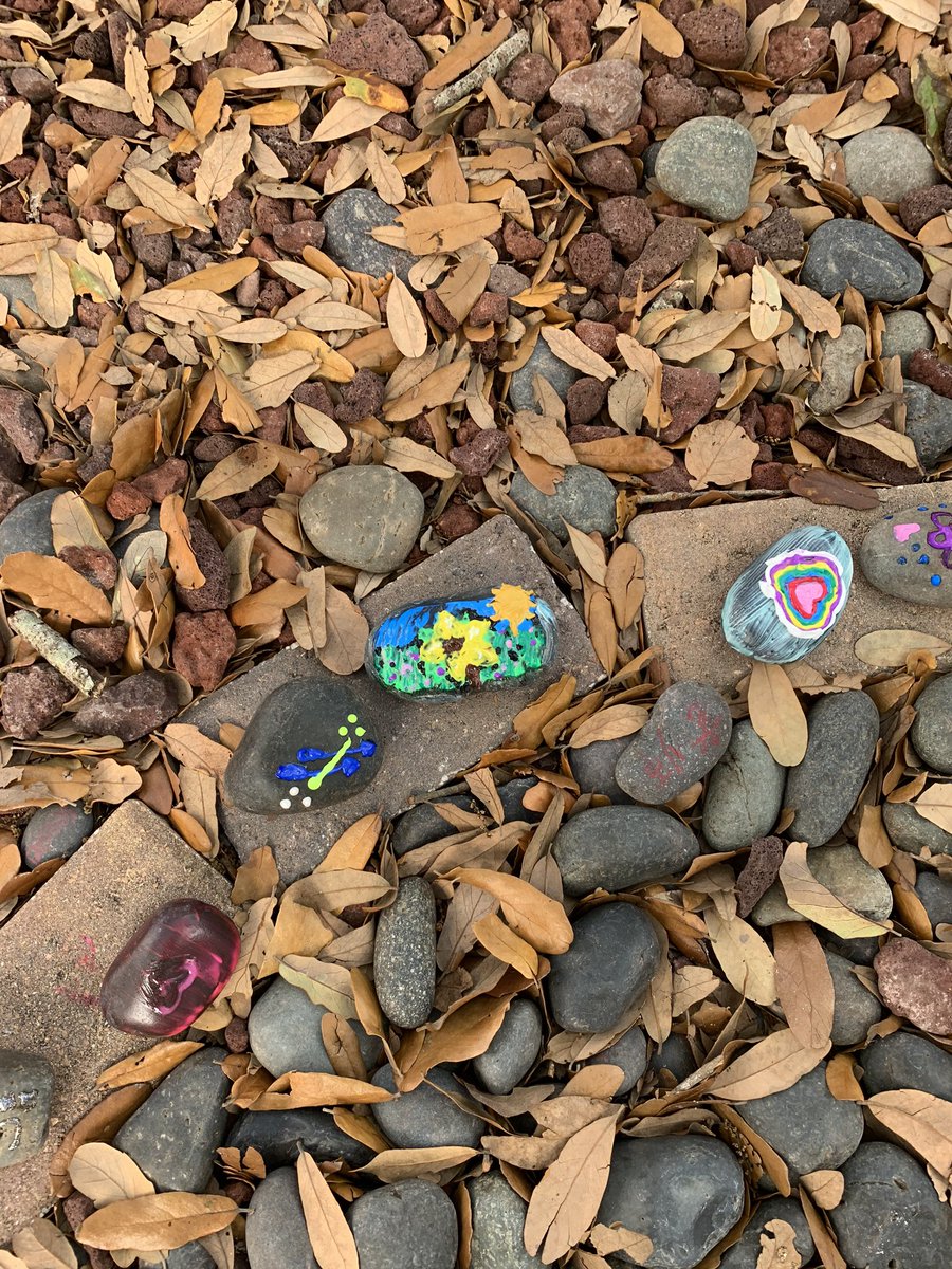 Mr_Franzone's tweet photo. Peace Rocks!!! https://t.co/Ch5fYVrLGv