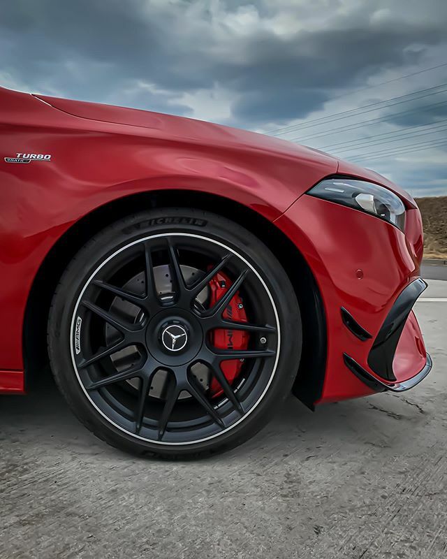 Manelori's tweet photo. A45s 🚀
- - -
@mercedesamg @mercedesbenz @mbenzespana #A45s #Mercedes #MercedesAMG #amg #A45 #mbfanphoto #affalterbach #nurburgring #amga45 #a45amg #amgcar #amgaddict #mra45amg #car #jupiterred #driftmode #driftcar #rokenr #mbcars #panamericanagrille … https://t.co/6o2uUKdGyy https://t.co/kxbKP1r0sa