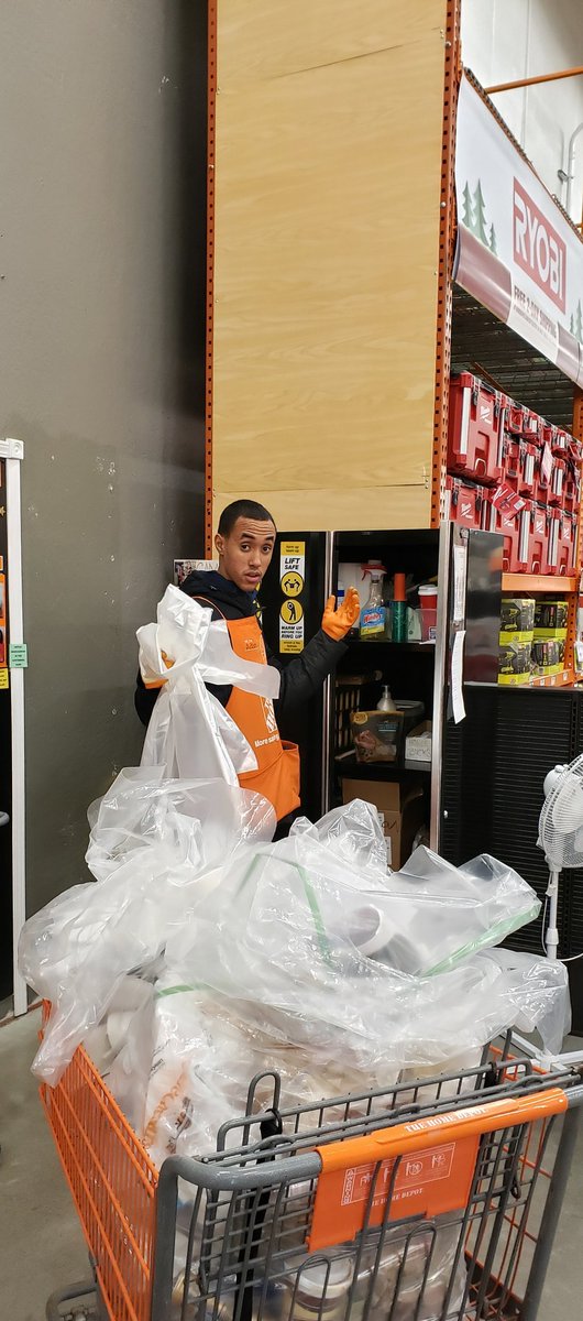 Adam caught Orange handed working safely wearing gloves while doing trash. #safetyispersonal #safetyselfieNP #caughtorangehanded <a href="/hepner_steve/">Steve Hepner</a> <a href="/kstolie/">Kstolie</a> <a href="/jmbconwell/">Jennifer Conwell</a> <a href="/chad_j_olson/">Chad Olson</a> <a href="/NateReger_THD/">Nate Reger</a> <a href="/theis_brandon/">Brandon Theis</a> <a href="/AngeliqueW_THD/">Angelique Wilson</a> <a href="/nick_ehrlich/">Nick Ehrlich</a>