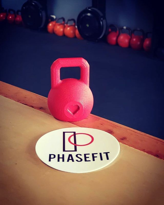 icechamber's tweet photo. Reposted from @phasefit.gym Happy Valentine's Day from all of us here at PhaseFit!

#happyvalentinesday #kettlebelllove 
#phasefitgym - #regrann https://t.co/Xpo9tOQp0H https://t.co/O9NpcAAVz0