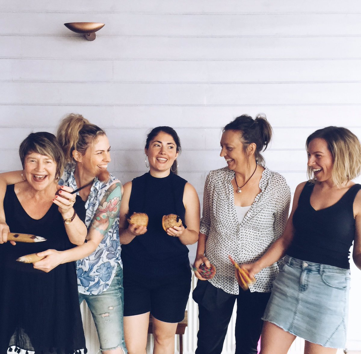 Attempting to concentrate on rehearsals for our show next Sat 22nd at the beautiful Christian Community Church in Hawthorn! Bookings essential - link in bio 💜 #cocoslunch