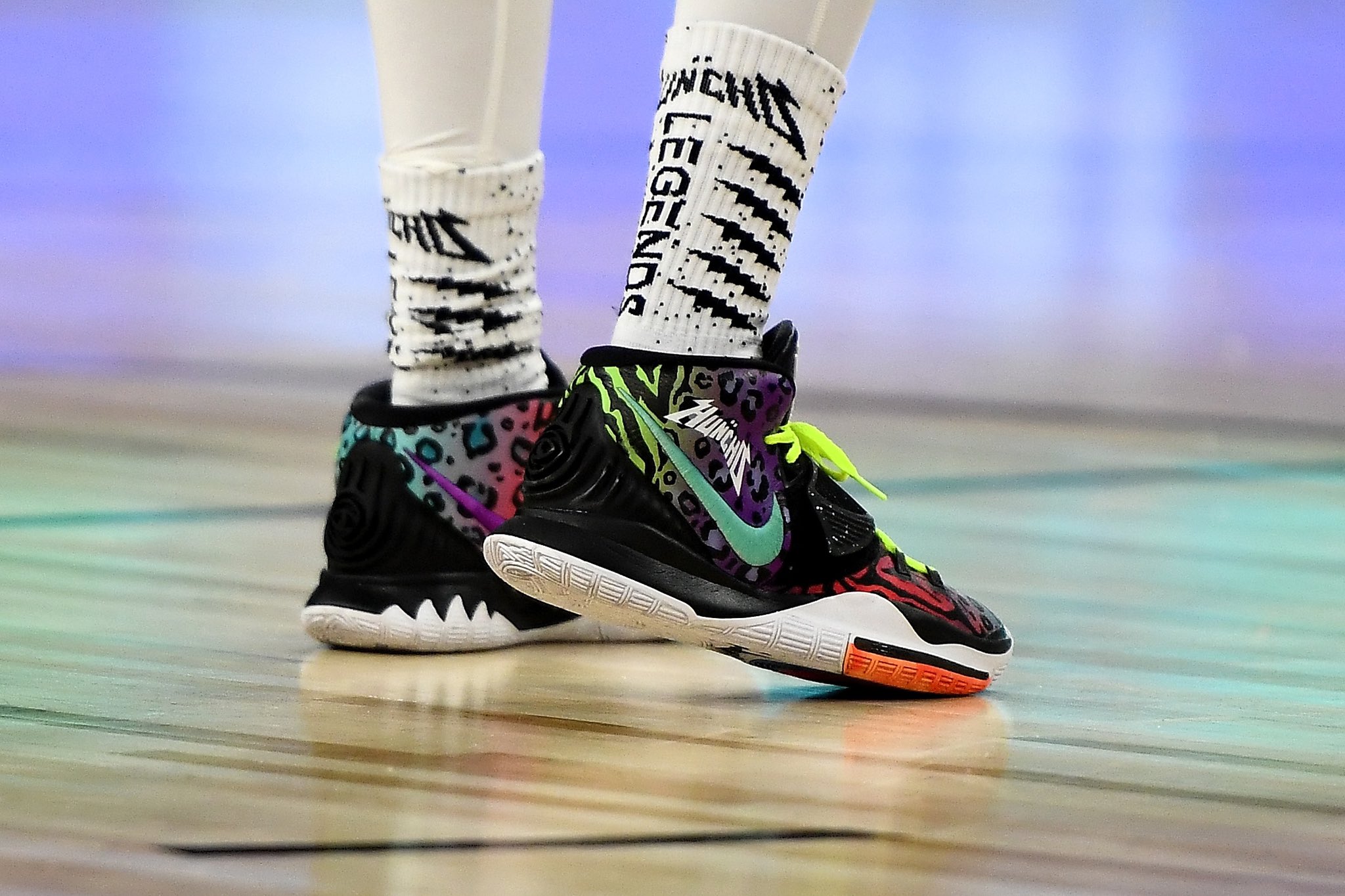 customizable kyrie 6