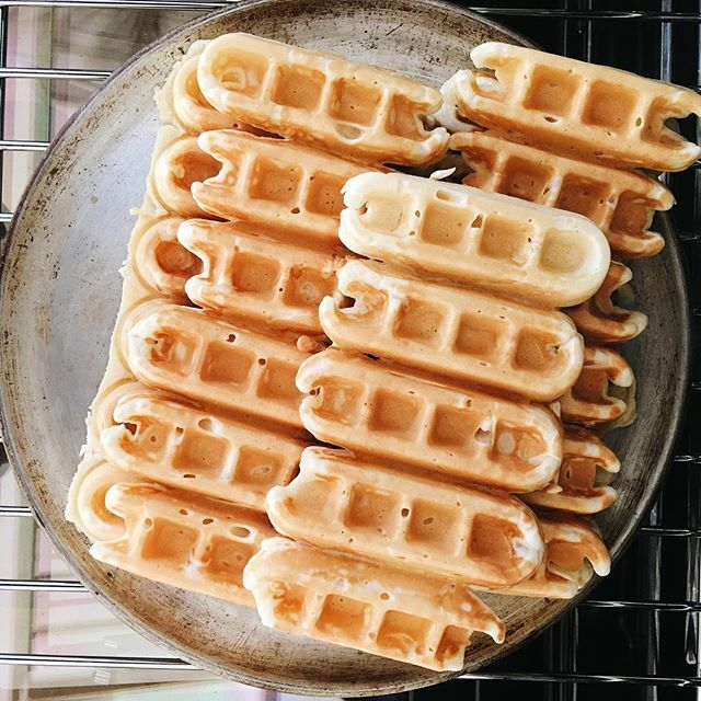 Waffles for dinner! ift.tt/37wlZ8q