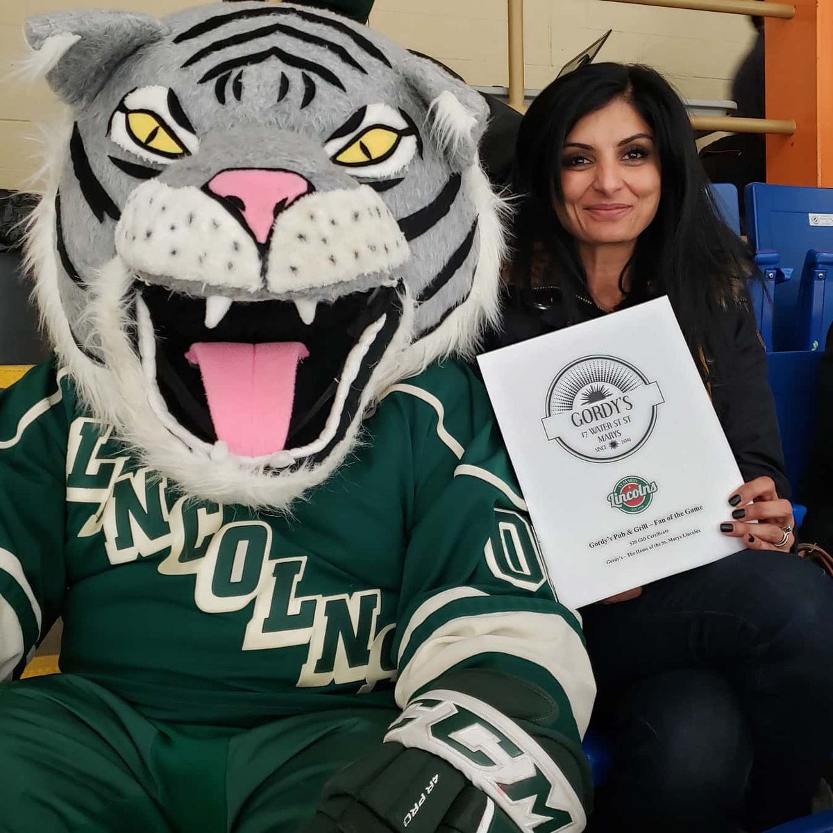 Excuse me, sorry to bug ya, BUT you are the #GordysPubStMarysOntario Fan of the Game! Thanks for coming out to see the <a href="/stmlincolns/">St. Marys Lincolns</a> in action!!!

#lincsfanofthegame