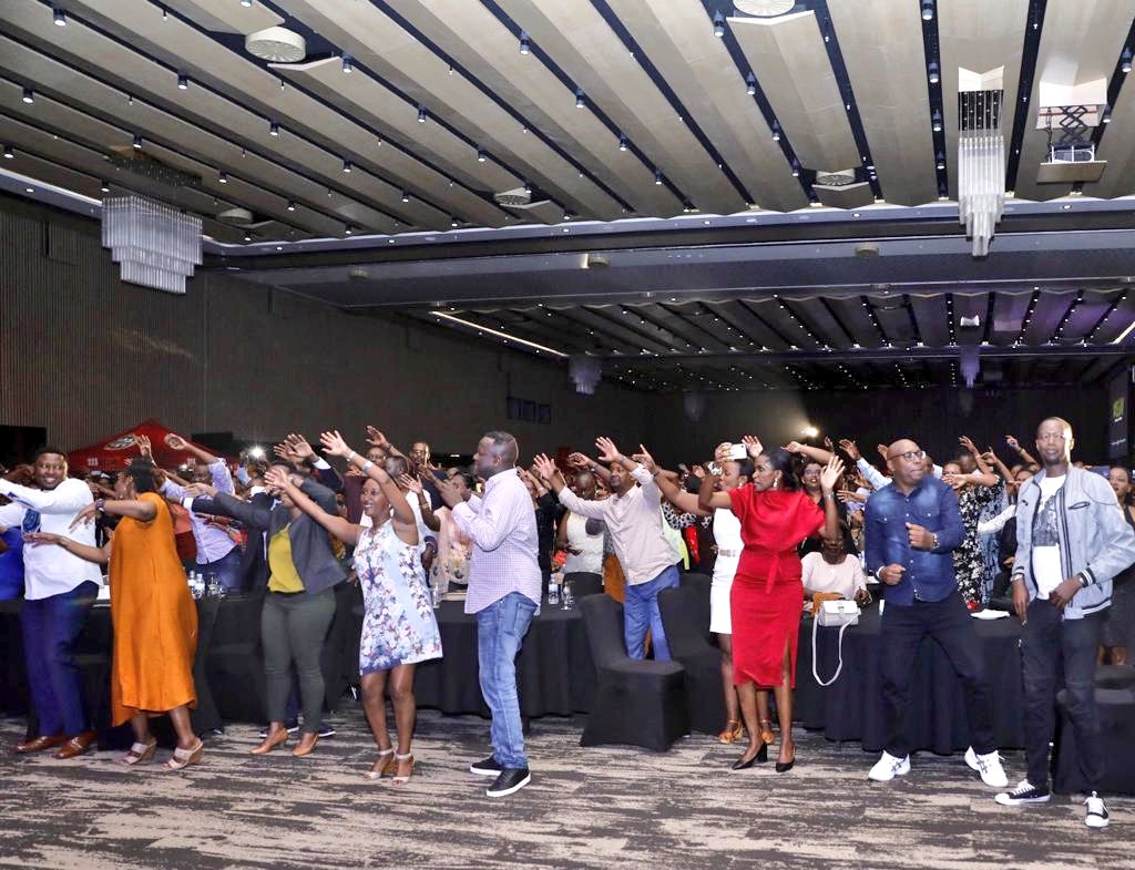 PHOTOS: First Lady Jeannette Kagame at the @KASSAV_OFFICIAL legendary band concert, featuring Rwanda's very own @TopherMuneza | Kigali Convention Centre, 14 February 2020