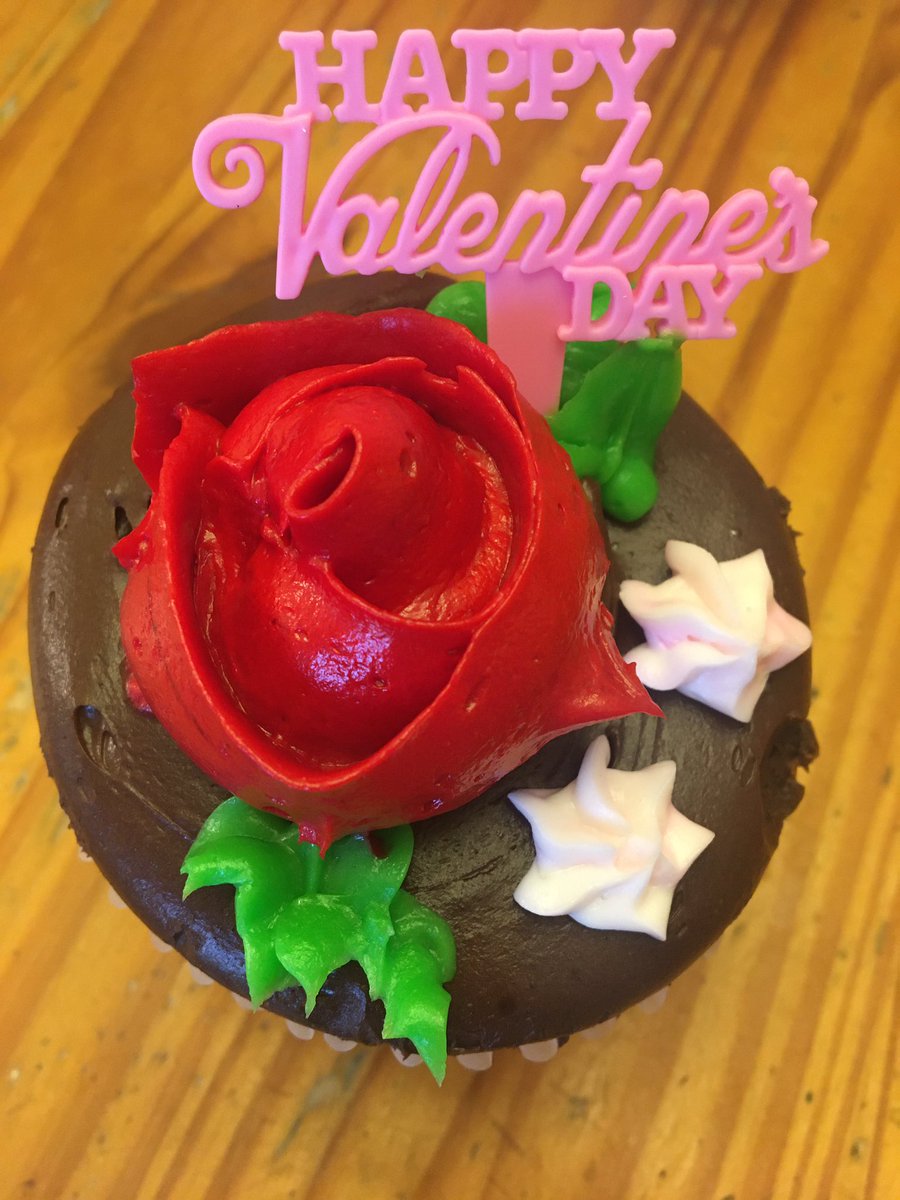 Roses are red Violets are blue Talking about Valentines Makes me hungry too #ValentinesDay #ValentinesDay2020 #cupcake #chocolate #rose