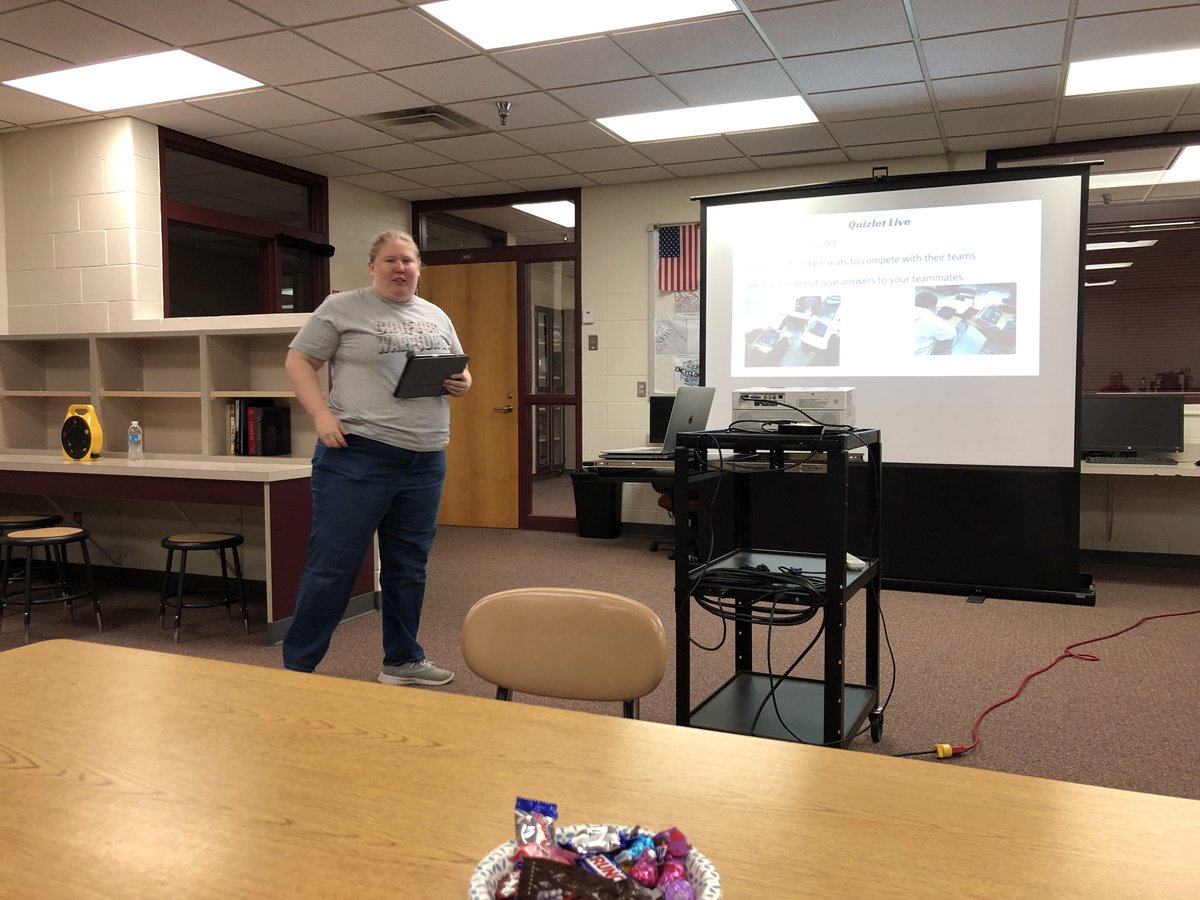 cgood2's tweet image. Lighting a fire of learning w ignite sessions ⁦@CroftonWarriors⁩ #digitallearn