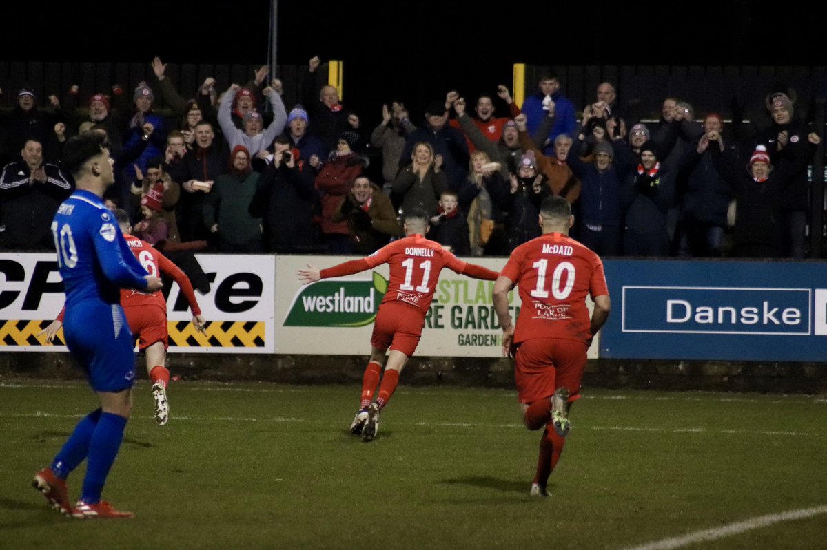 andrewneill24's tweet photo. Valentines night spent well 🥰💕 @larnefc https://t.co/Sv2sq3X13x