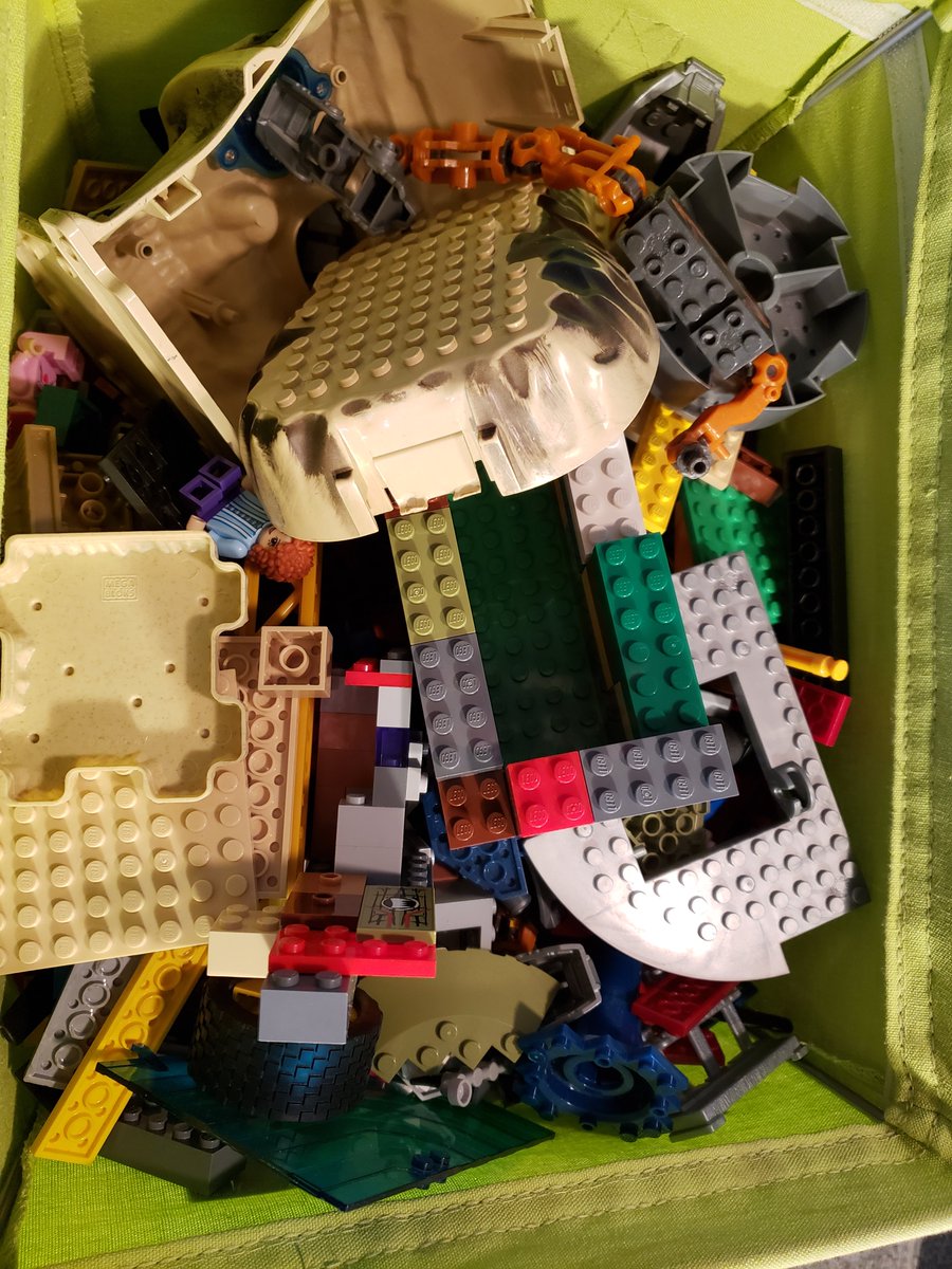 Village_Moms's tweet photo. Let's say your child coughed, wiped snot on, peed into, or puked in a bin of legos. We'll also concede that throwing away the precious is not an option. Put those in fine mesh bags used for straining juice/nut milks, top rack of the dishwasher! Good to go. #momlife #momproblem https://t.co/asvivbI2fI