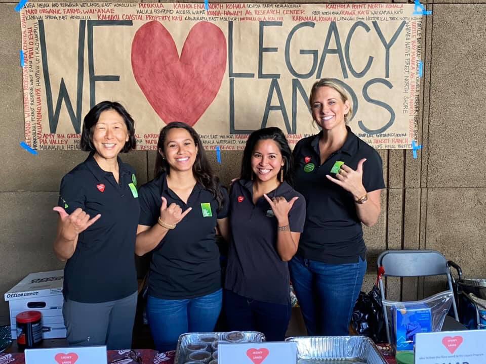 hawaiikaihui's tweet photo. We ❤️ Legacy Lands! Mahalo nui loa to @tpl_org-Hawai'i for inviting us to show our love for the Legacy Lands Conservation Program &amp; for these awesome pictures! We’re honored to be part of the Legacy Lands 'ohana through #KaIwiMauka and our work with the rest of you! #AlohaFriday https://t.co/NOnP87lyTs
