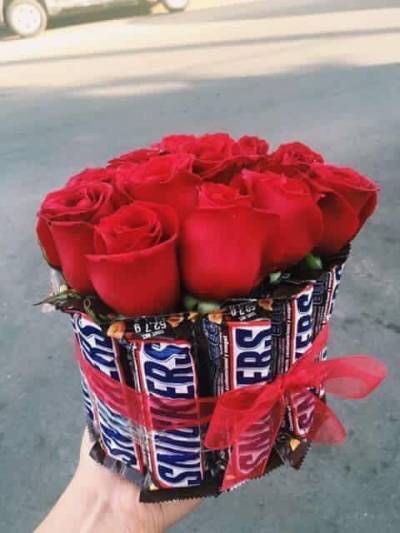 EntrancingStud's tweet photo. Happy Valentine @BeguilingElfin. https://t.co/2fyl2gbZCf