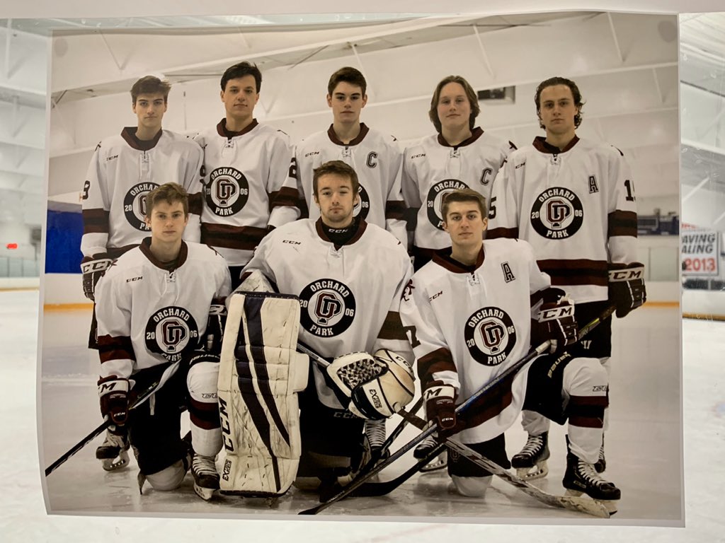 IcingTheFed's tweet photo. .@OP_Fed honored their eight seniors before tonight’s game! https://t.co/IZBItY24Mo