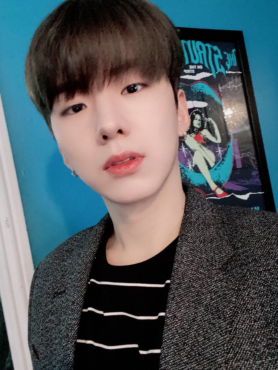 OfficialMonstaX tweet picture