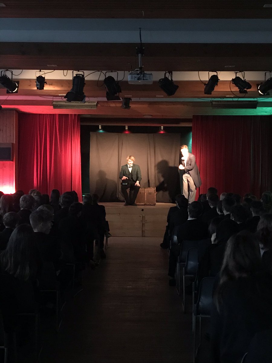 PRS_English's tweet image. Had the wonderful guys from @OnSetTexts come in to school today to perform Jekyll and Hyde!! Fantastic! Funny and engaging our kids loved it!!!! #englishanddrama #theatreisamazing #jekyllandhyde #englishliteraturegcse