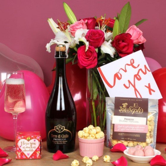 EatLiveEasy1's tweet photo. It's never too late to have #ValentinesDay 💕💕 https://t.co/USqTzkIk5C