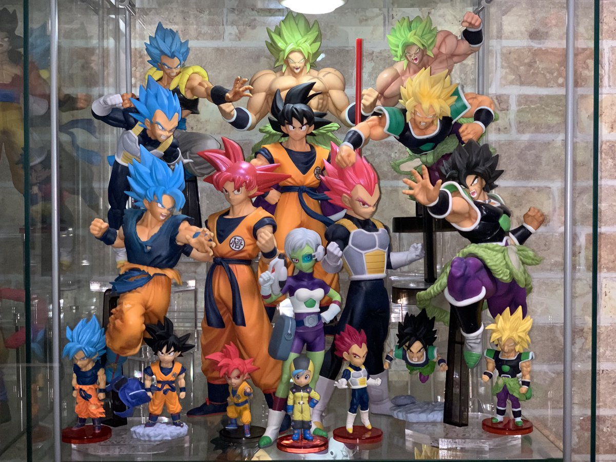 ট ইট র Sanba コーナー紹介1 2 映画ブロリー 息子たちがドラゴンボールにハマるきっかけになった映画 今では1番のドラ友です Dragonball ドラゴンボール フィギュア ドラゴンボールフィギュア ディスプレイ
