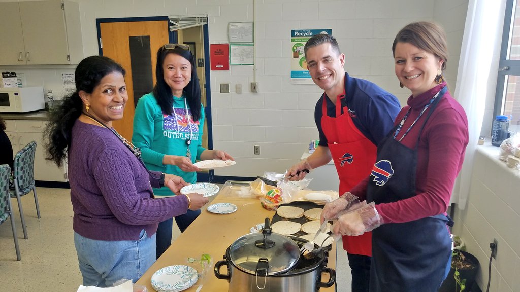 Franconia Elementary (@franconiaes) on Twitter photo Want salsa with that? <a href="/FranconiaES/">Franconia Elementary</a> admin <a href="/ajsmithFCPS/">Andrew Smith</a> and <a href="/LPinskiFCPS/">LPinski</a> know how to make staff feel special...cooking quesadillas for lunch! THANKS! @drNEKing <a href="/fcpsnews/">Fairfax Schools 🌟</a> Want salsa with that? <a href="/FranconiaES/">Franconia Elementary</a> admin <a href="/ajsmithFCPS/">Andrew Smith</a> and <a href="/LPinskiFCPS/">LPinski</a> know how to make staff feel special...cooking quesadillas for lunch! THANKS! @drNEKing <a href="/fcpsnews/">Fairfax Schools 🌟</a>