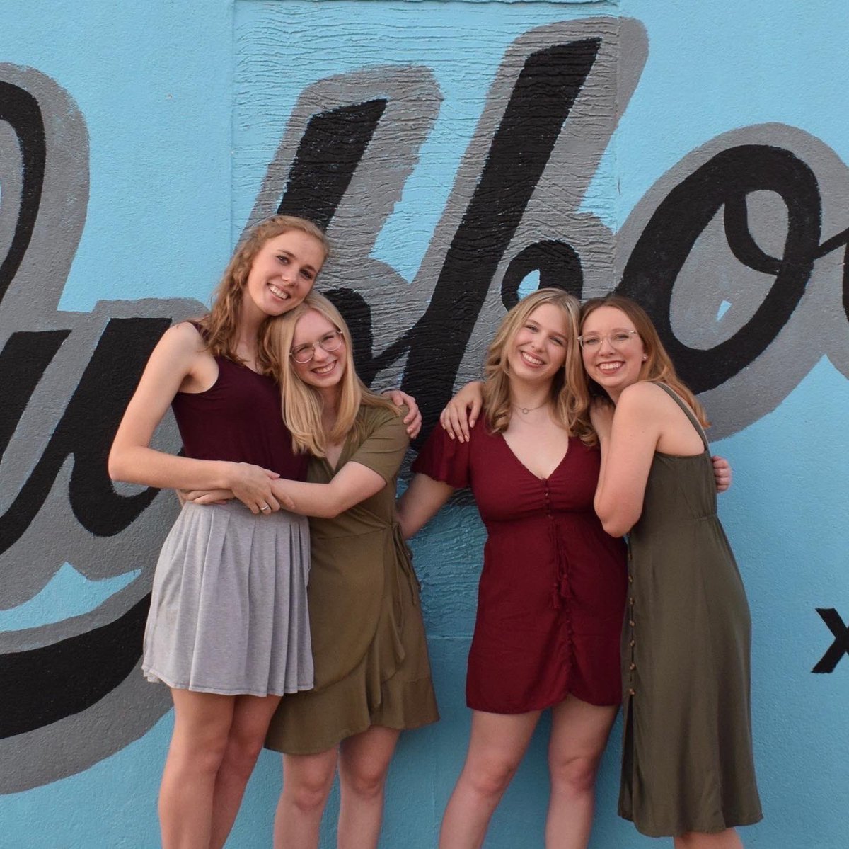 RaiderAwakening's tweet image. Meet your RAL
Ending the week with...
Music Staff Head

Name: Brynn Bednarz
Classification: Junior
Major: Biology
Hometown: Granbury, TX
RA Retreated: RA 57 Eternal Pursuit 
Favorite Saint: St. Mother Teresa 
Favorite Celebrity: Jonas Brothers or Blake Lively