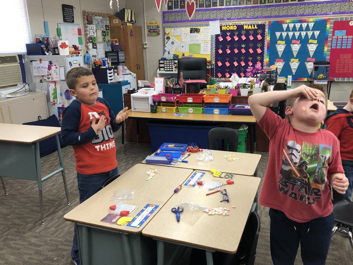 ashirley81's tweet photo. Valentine’s Party Fun! Minute to win it games! Lots of laughing in our classroom today! 💕 #firstgradefun #maywoodpride @MaywoodSchool https://t.co/QkYPnDWSGz