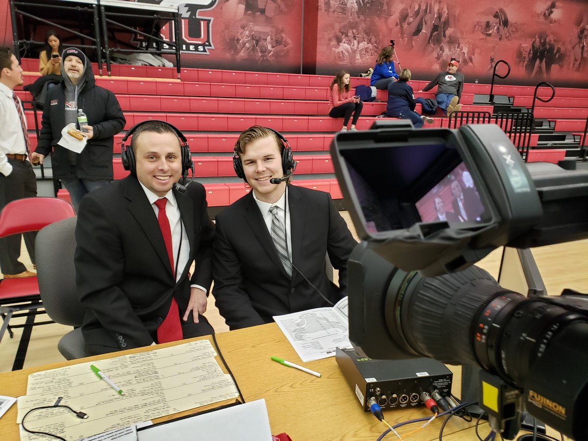 AGarciaInSports's tweet photo. Join @HurricanQuinton and myself for @macsports Wrestling.  @NIUWrestling takes on @UB_Wrestling at 7pm CT on ESPN+ @NIUAthletics @RyanLudwigNIU https://t.co/pkCMVR8xTh