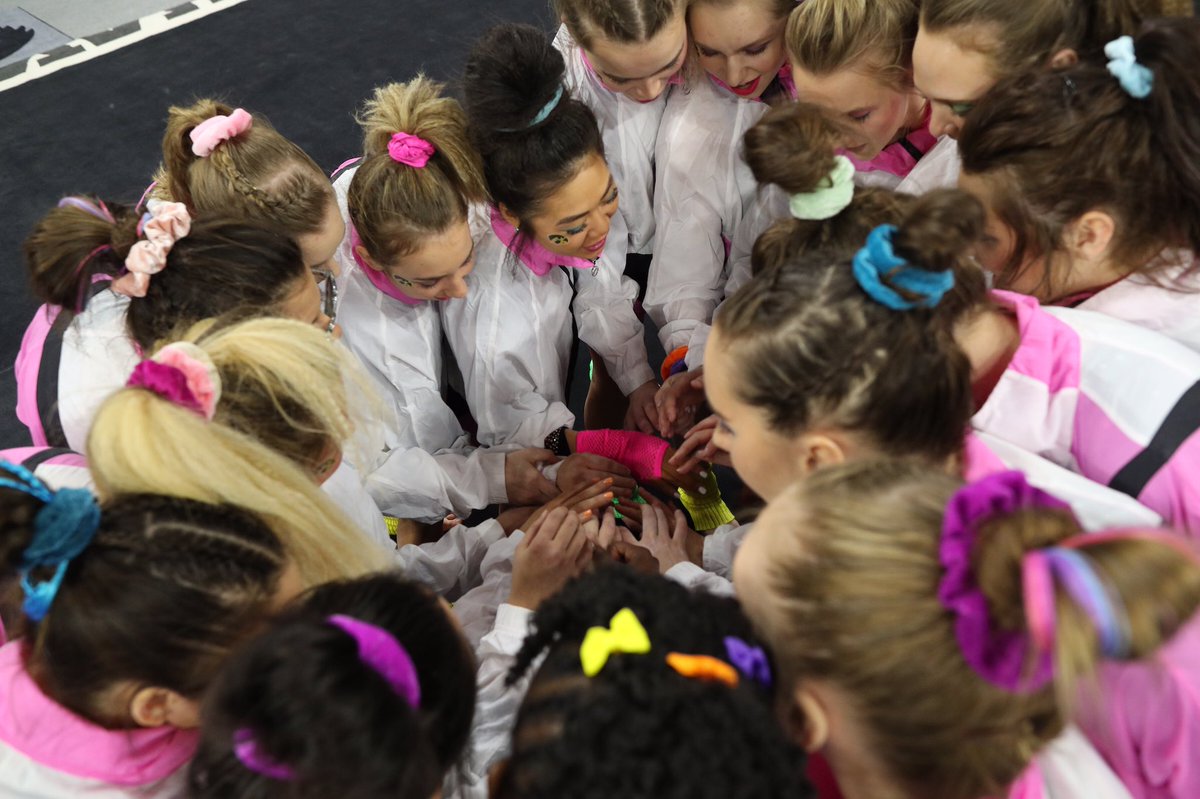 IowaGymnastics's tweet photo. ARE YOU STOKED?!💅🔥⚡️💋🌀✌️

#80sBaby #Hawkeyes https://t.co/3ydXhV0oPH