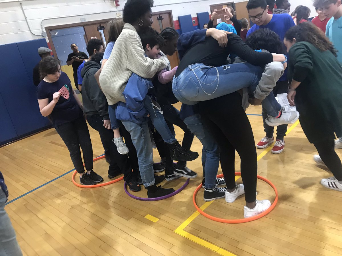 curriculumcross's tweet photo. Teamwork makes the dream work #spirit games @MsFonseca_ @MsG_LCCS https://t.co/qxvAvR1tWV