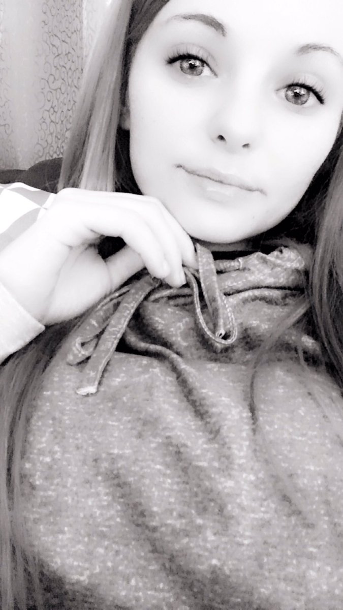 BrittanyLean5's tweet photo. #letssext #MUSTPAY #nothingisfree #PAYMENTREADY #letshavesomefun #bestpremium #amazingcontent https://t.co/eaJ2tzxRtX