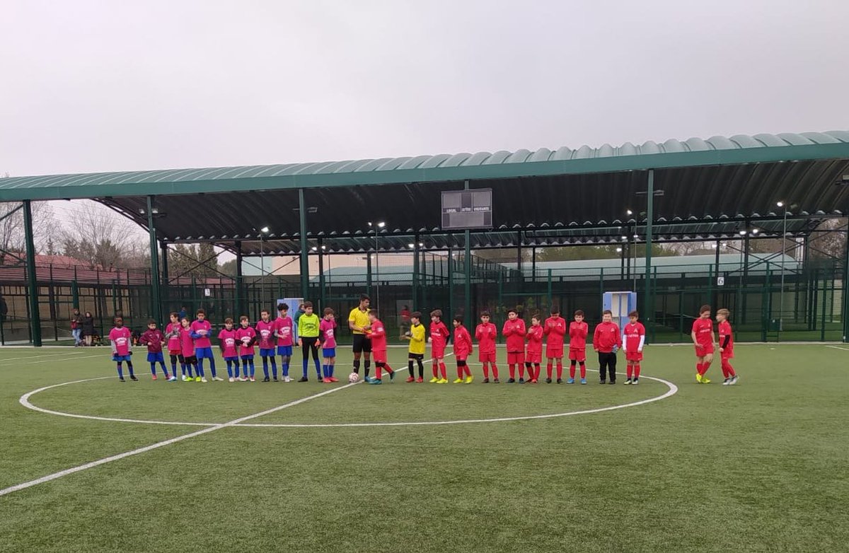 IveroValdemoro's tweet photo. Tras #derrota 3️⃣-7️⃣ ante @GetafeSporting volvemos a la competición el #Sabado #15Feb para jugar la #jornada13 de #liga 🏆 #ALEVIN #F7
a las 🕐1️⃣3️⃣:0️⃣0️⃣
con @Ajdclamancha
en 🏟️ #PaseodeTiselius 5️⃣
@c_losangeles de #GETAFE 🏟️
🔴 #VamosIvero ⚽
⚽ #OrgulloIvero 🔴 https://t.co/lZfOCwbieQ