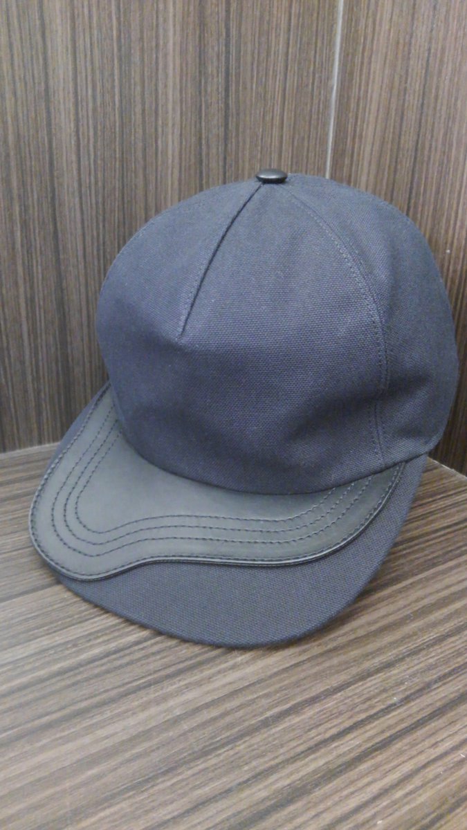 おたいち 加古川店 ハイブランド בטוויטר かっこかわいいキャップ入荷しました Christian Dior キャップ Aランク 49 800 バックのメタルロゴバックルが何ともいえぬクールさ 内側もストライプなので取ってもおしゃれ 店内入口のショーケースに展開してます おたいち 加古川店 ハイブランド בטוויטר かっこかわいいキャップ入荷しました Christian Dior キャップ Aランク 49 800 バックのメタルロゴバックルが何ともいえぬクールさ 内側もストライプなので取ってもおしゃれ 店内入口のショーケースに展開してます