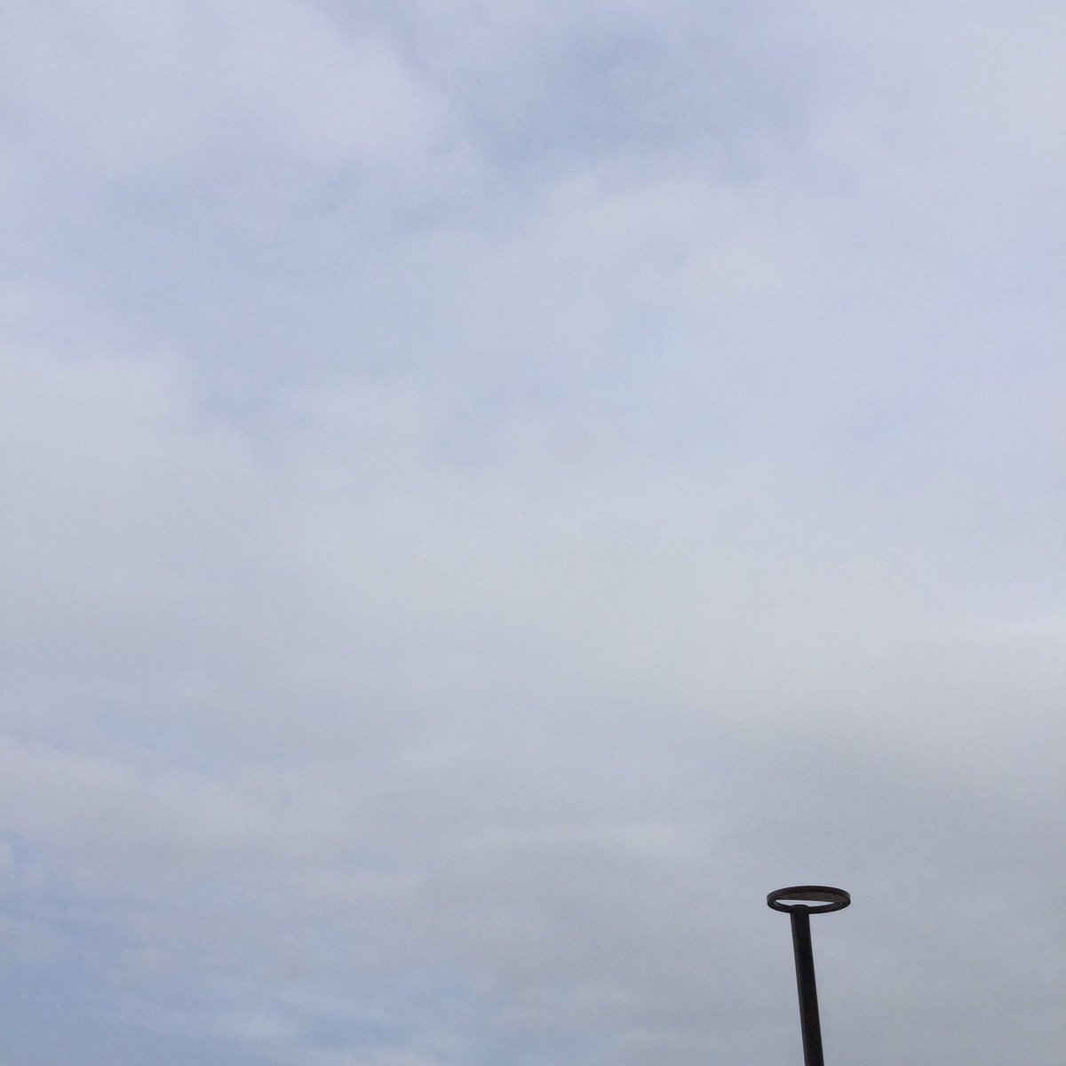 tonpyo's tweet photo. コンニチハ。
午後の高岡市は曇っています。
今日は土曜日、2020年2月15日です。
Good afternoon.
It’s cloudy afternoon in Takaoka City.
Today is Saturday, February 15,2020.
#calendar #takaokacity #japan #orange #brokennumbers
#日めくりカレンダー #高岡市 #みかん #壊れた数字 https://t.co/OWD8y4xs7l