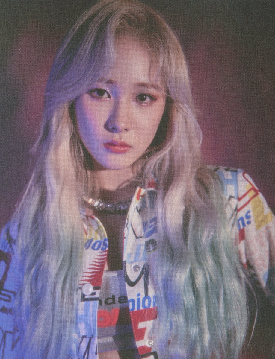 EVERGLOW トレカ ミア reminiscence SCAN) Everglow 